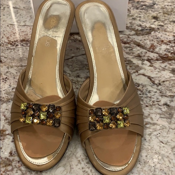 Caparros Bronze Silk Exquisite 3 1/2” heel - Picture 1 of 6